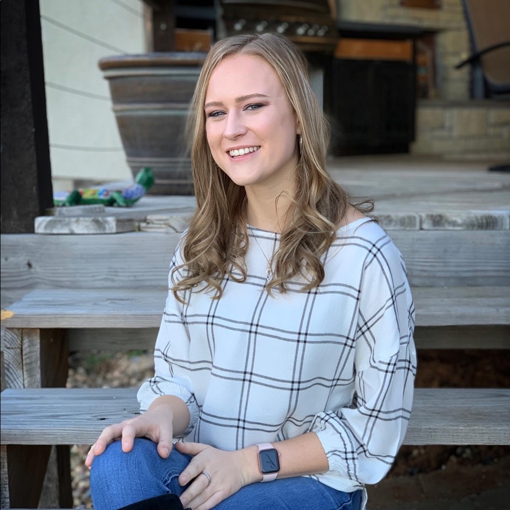 Meet your Posher, Anna